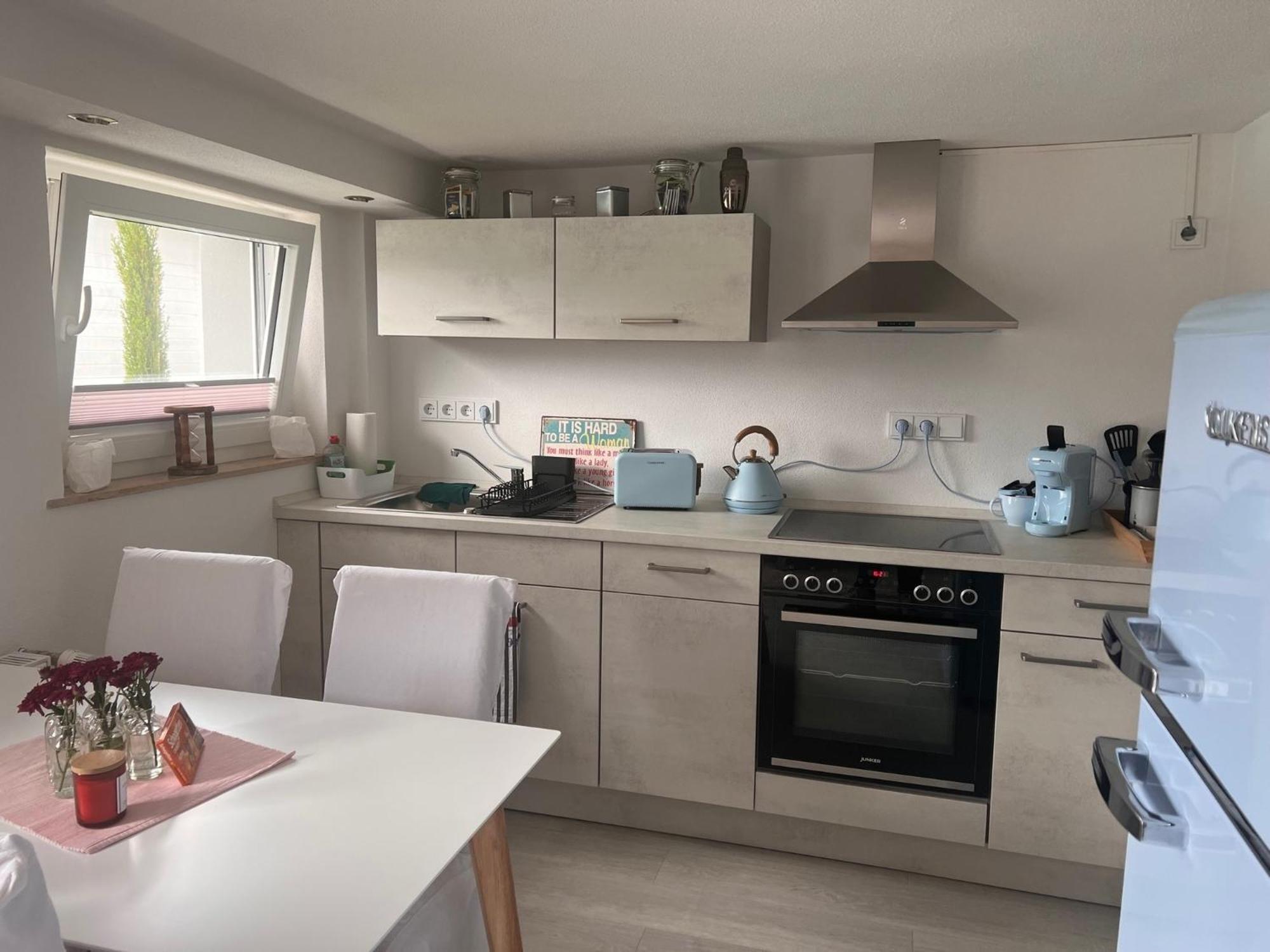 Charmante Einliegerwohnung, 3 Zimmer In Ruhiger Wohnlage, 60Qm, Mit Gemuetlicher Suedterrasse Marburg Extérieur photo